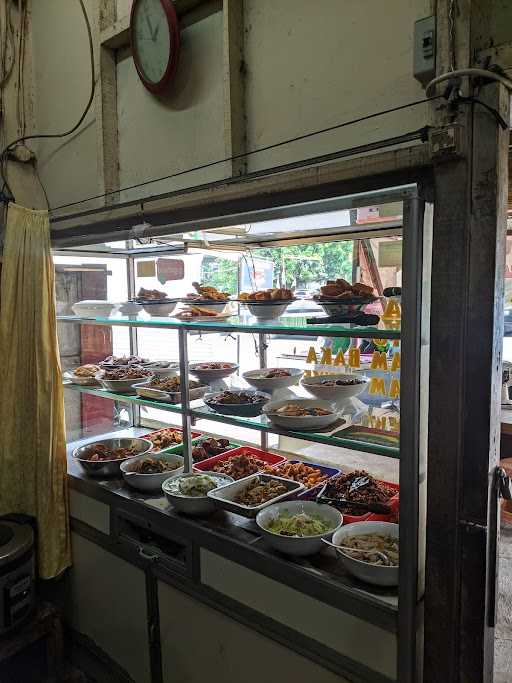 Warung Nasi Cantika 6