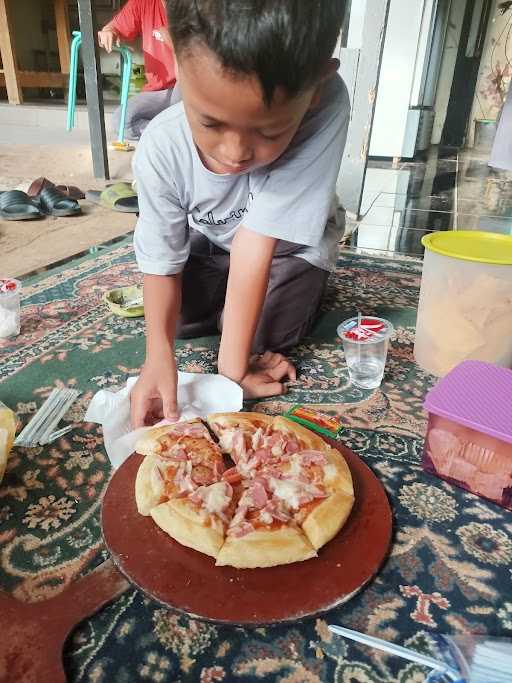 Warung Pizza Classicc 1