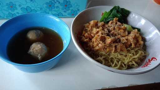 Bakmi & Bakso Bhinneka 10