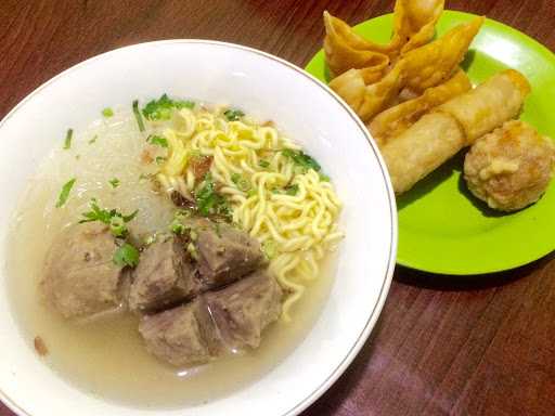 Bakso Malang & Bakmi Ayam Cak Yan 9