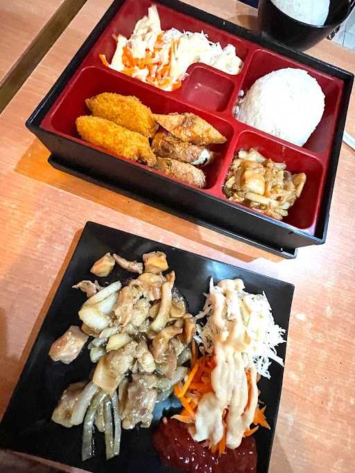 Oto Bento 5