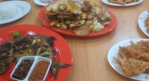 Seafood 68 Pasar Kecapi 4