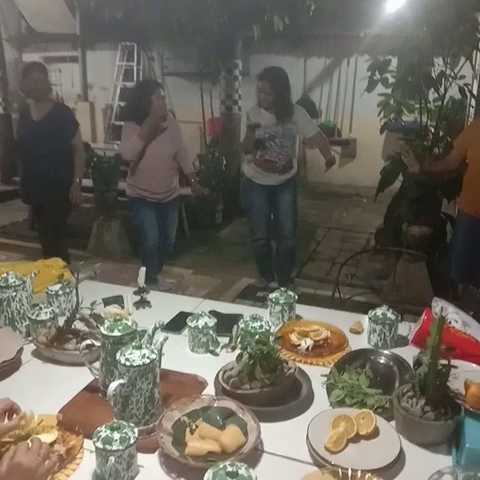 Warung Kebon Jatiwarna 4