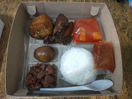 Warung Makan Gudeg Jamilah 4