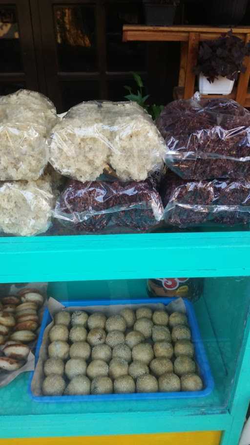 Jual Jajanan Pasar 5