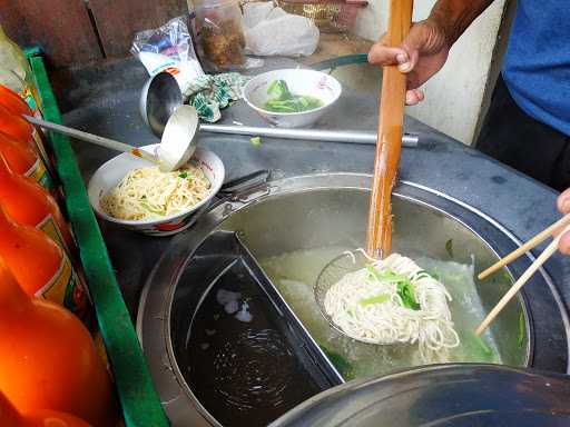 Mie Ayam Pak Kanthong 9