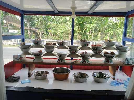 Rumah Makan Padang Sinar Minang 1