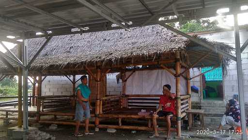 Rumah Makan Lesehan Putra Banten 8