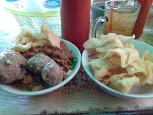 Mie Ayam Bakso Wonogiri 2