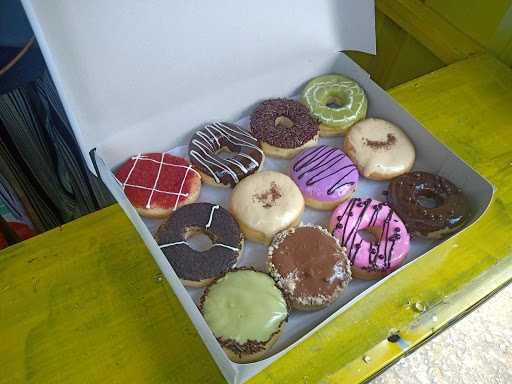 Rumah Donat Pontianak 4