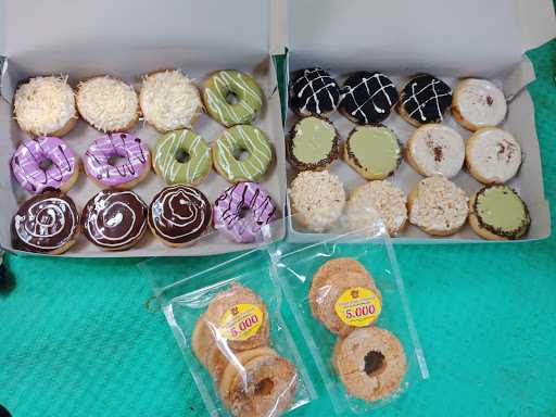 Rumah Donat Pontianak 1