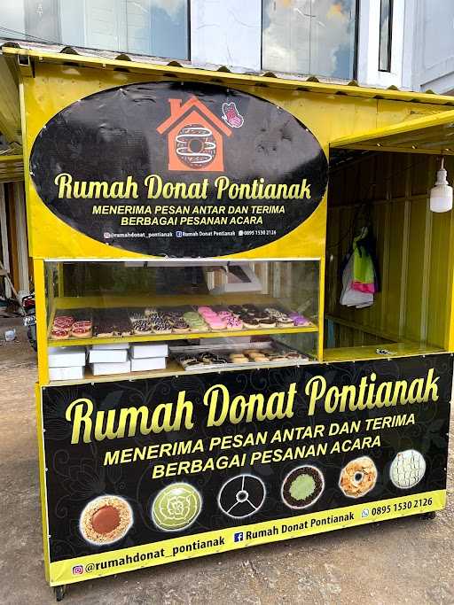 Rumah Donat Pontianak 9