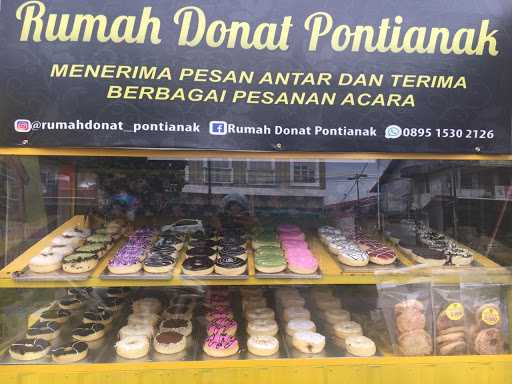 Rumah Donat Pontianak 6