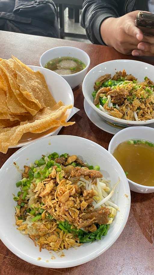 Mie Ayam & Bakso Muntjul - Sulawesi 6