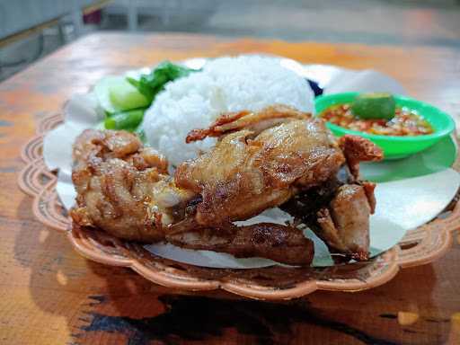 Nasi Tempong Mas Indro 8