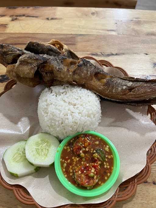 Nasi Tempong Mas Indro 10