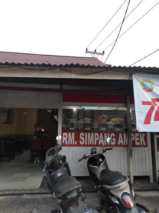 Rumah Makan Simpang Ampek 5