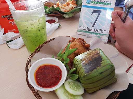 Rumah Makan Uduk Udik 2