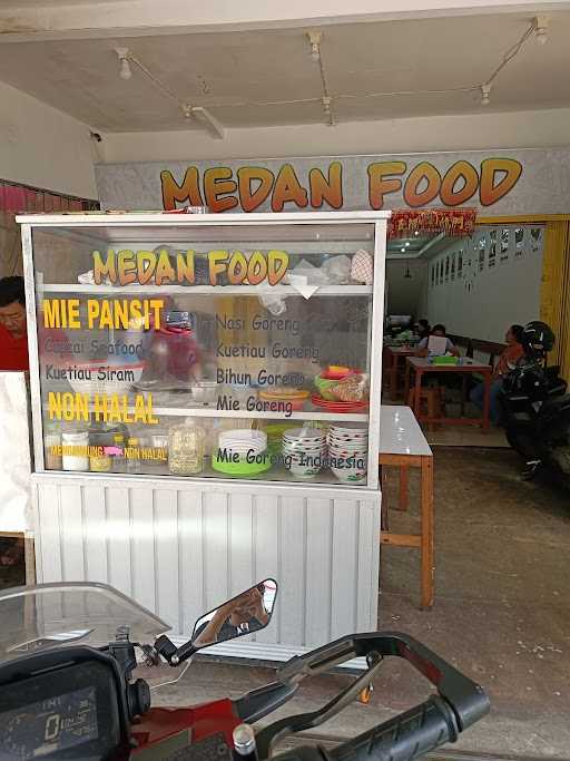 Rumah Makan Vegetarian Karunia 2