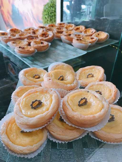 Fluffy Eggtart 7