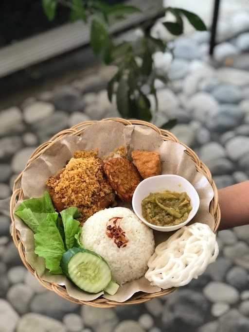 Ayam Empuk Sambal Rawit 10