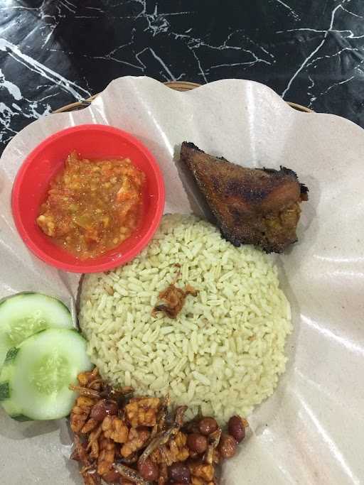 Ayam Geprek Zahra 10