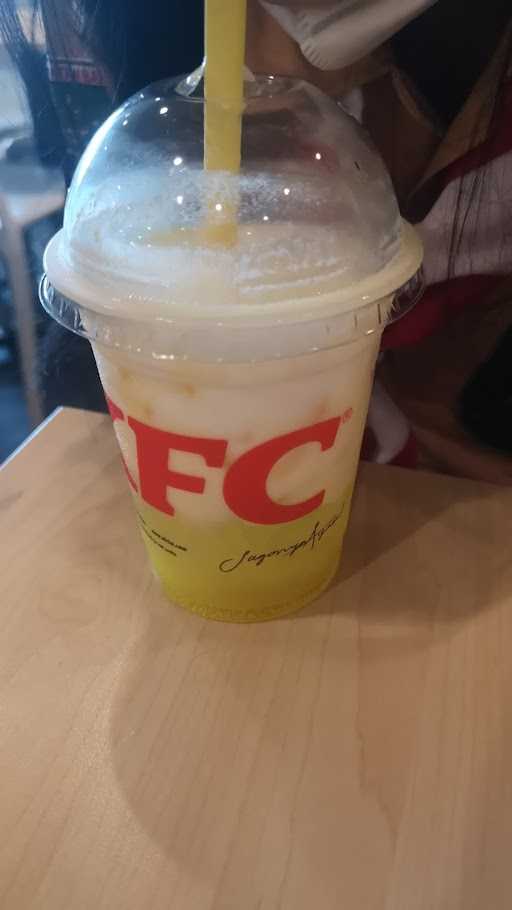 KFC - Mega Mall Ayani Pontianak 8