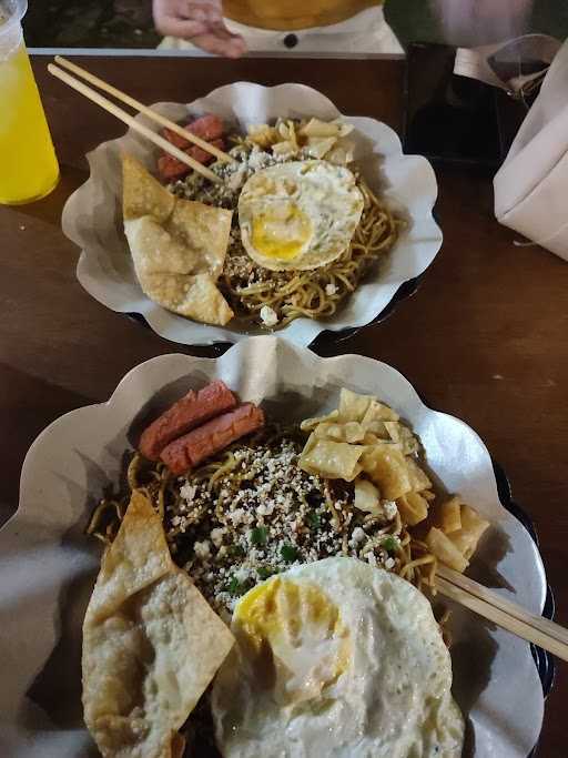 Mie Rantau 2