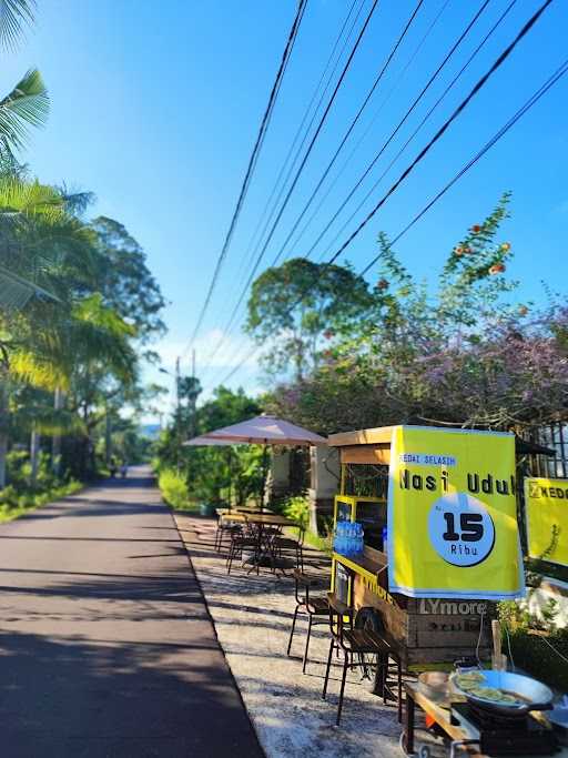 Nasi Uduk Kedai Selasih 8