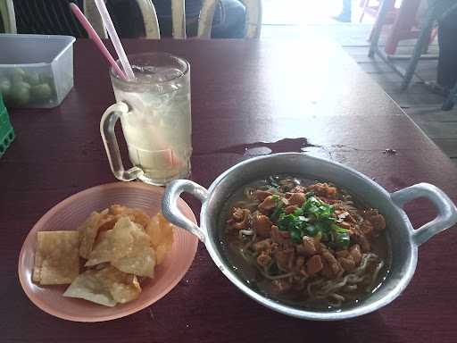 Mie Ayam & Bakso Rajawali 10