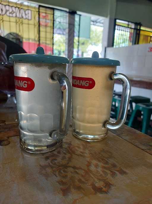 Bakso Solo Stasiun 10