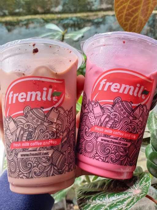 Fremilt Red Cafe Prambanan 8