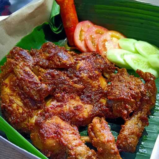 Faf Kitchen Ayam Bumbu Rujak 8