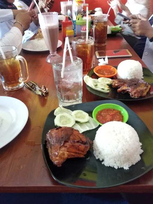 Kedai Steak 1