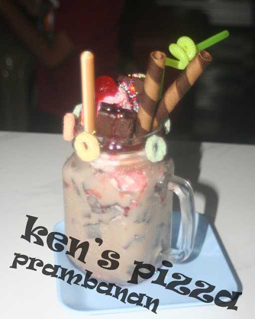 Ken'S Pizza Prambanan 3