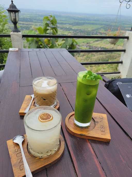 Lesung Cafe & Resto 6