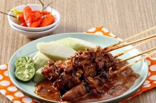 Warung Sate Ayam Cak Maulana 1