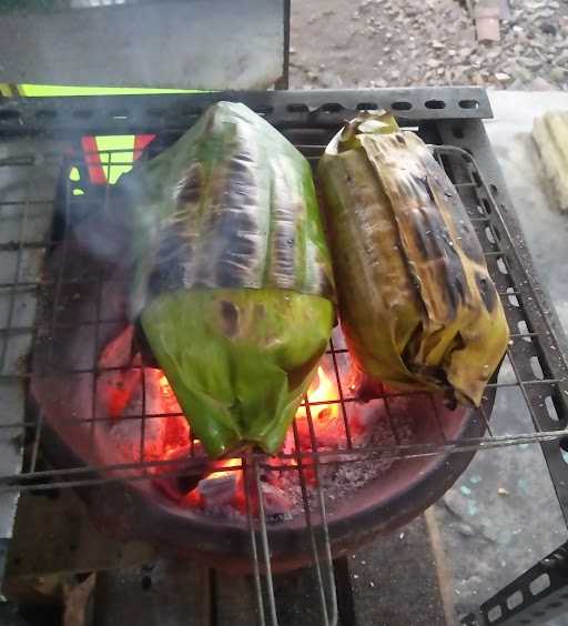 Pawon Telang Abang Gendut 4