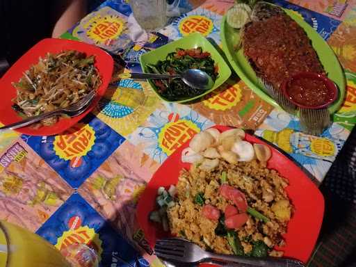 Warung & Resto Pring Prambon 6