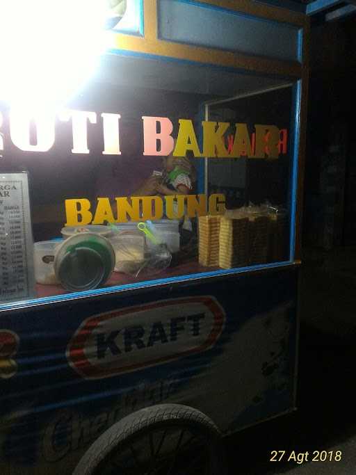 Roti Bakar Bandung 3