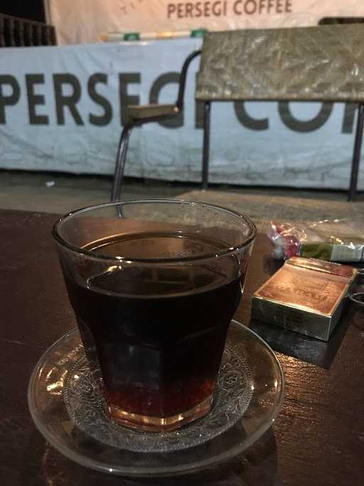 Persegi Kopi 1