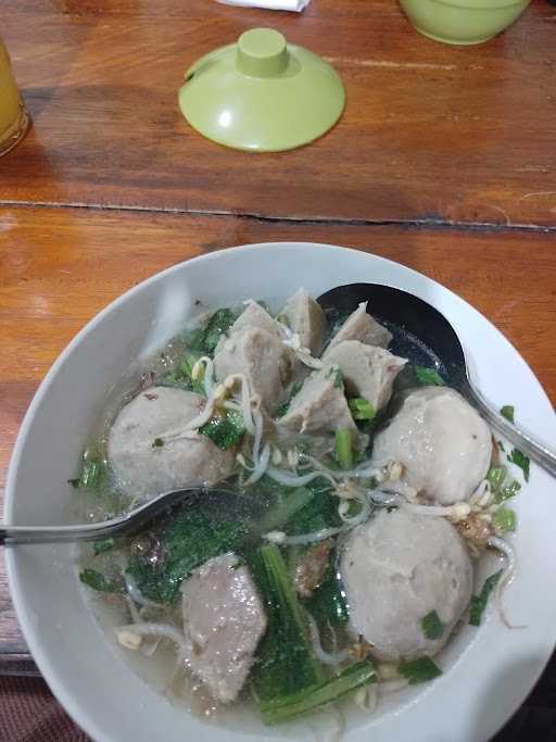 Aw Bakso / Mie Ayam Wonogiri 4