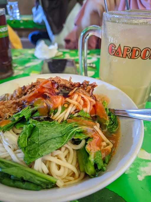 Aw Bakso / Mie Ayam Wonogiri 7