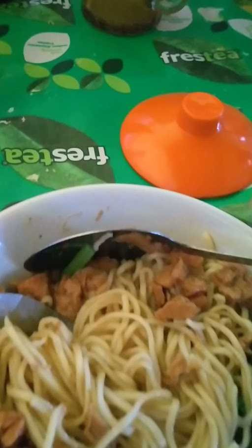 Aw Bakso / Mie Ayam Wonogiri 8