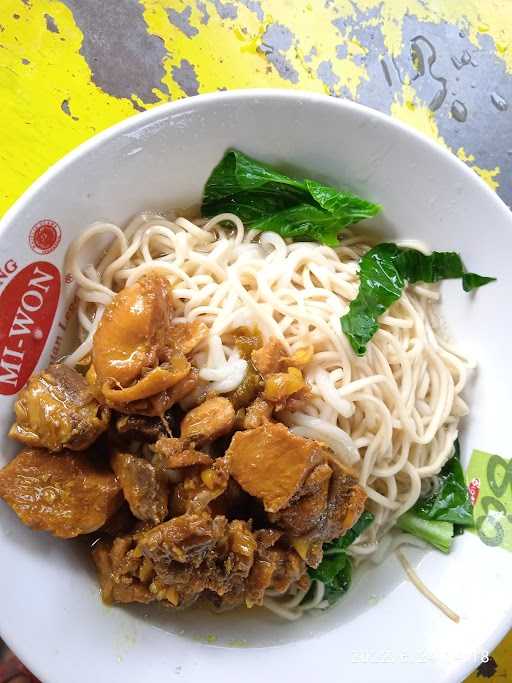 Mie Ayam Mas Budi 1