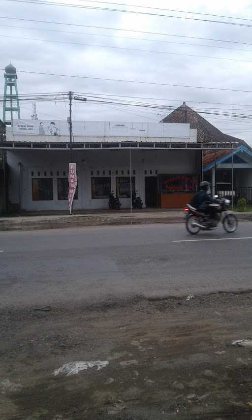 Rumah Makan Tunggal Jaya 7