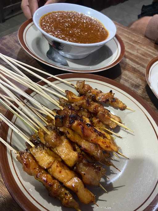 Sate Ambal Bu Mar 6