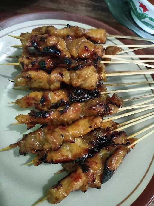 Sate Ambal Bu Mar 1