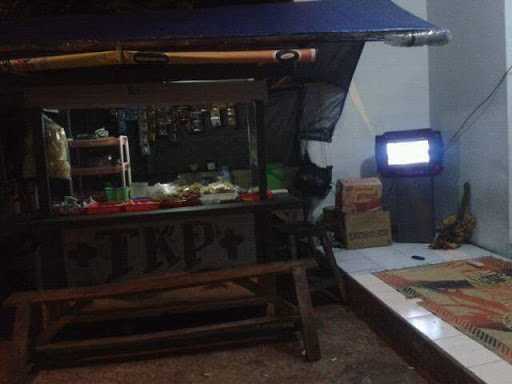 Cafe Angkringan Pak Pi'I 7