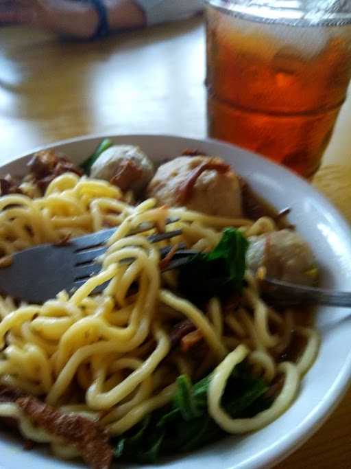 Mie Ayam Bakso Monster 10